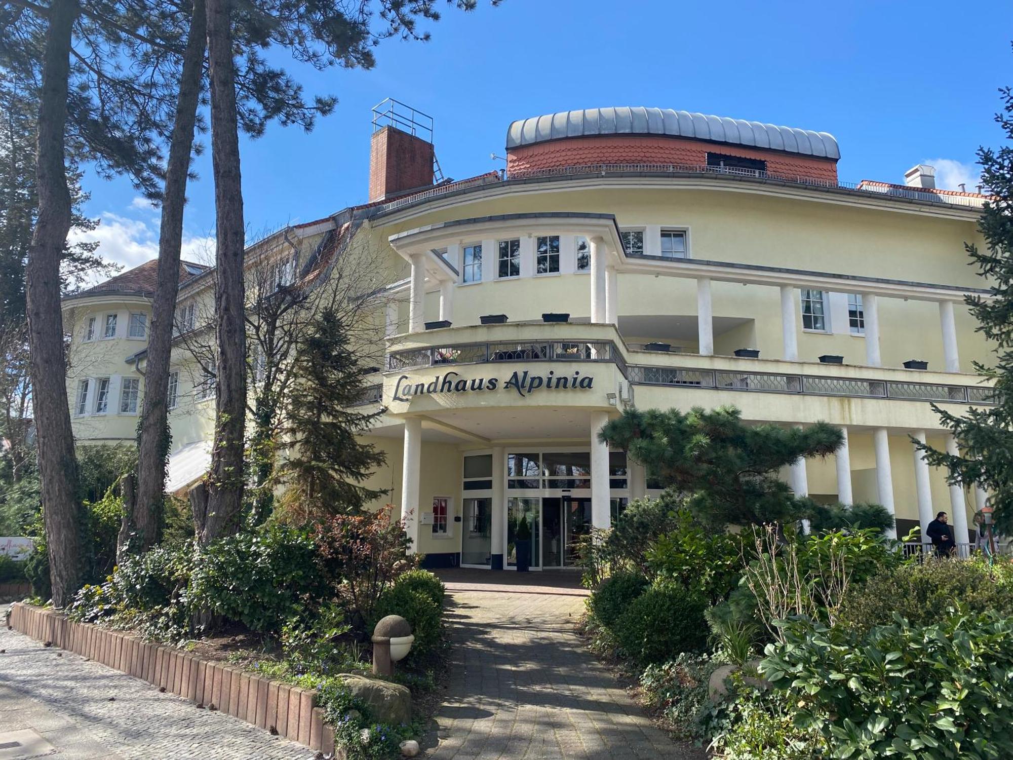 Landhaus Alpinia Berlijn Buitenkant foto